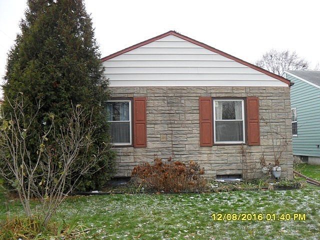 1st image of 845 Fairway St