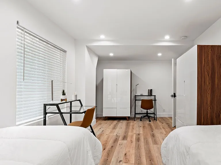 Double Bedroom Double Bedroom