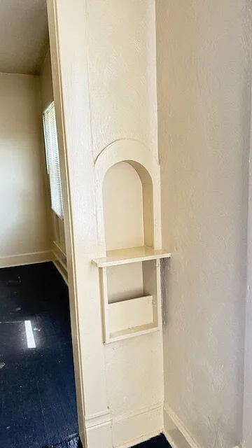 3 bed, 1.0 bath, $695 — Photo 4