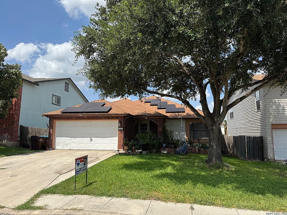 1st image of 8051 CHESTNUT BARR DR