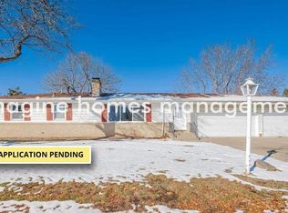 5400 Brookdale Dr N, Brooklyn Park, MN 55443