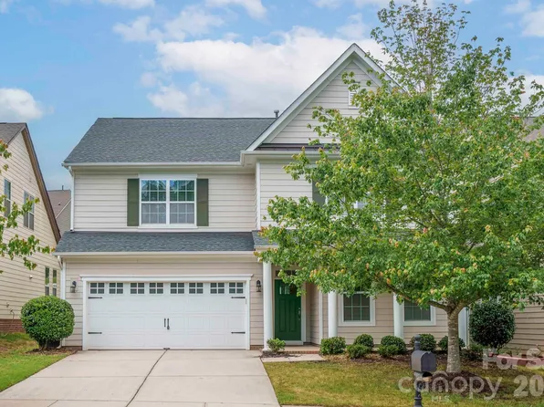 127 Blossom Ridge Dr, Mooresville, NC 28117