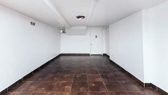 Rented by Nooklyn NYC LLC | media 4