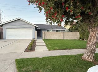 9291 Neolani Dr, Huntington Beach, CA 92646