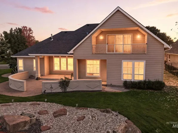 1007 W Oakhampton Dr, Eagle, ID 83616