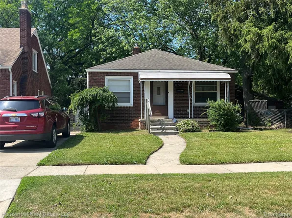 14722 Lydia Ave, Eastpointe, MI 48021