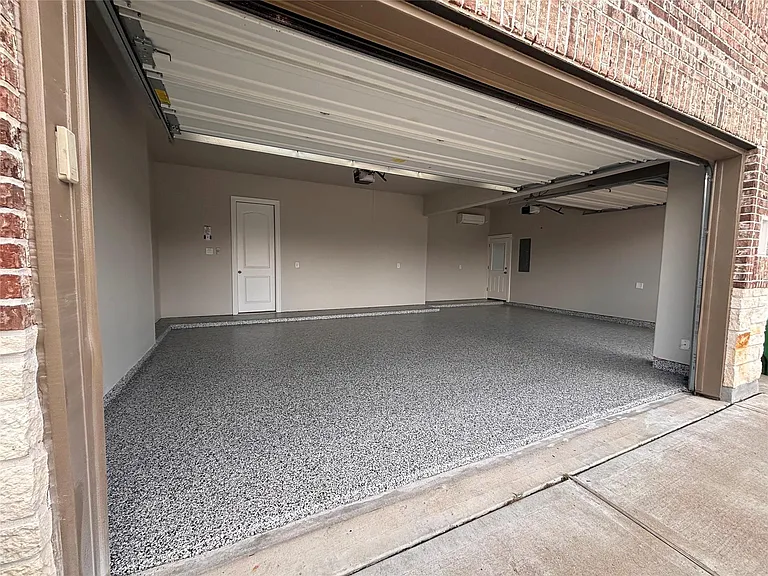 7414 Evelyn Grove Dr — Photo 40