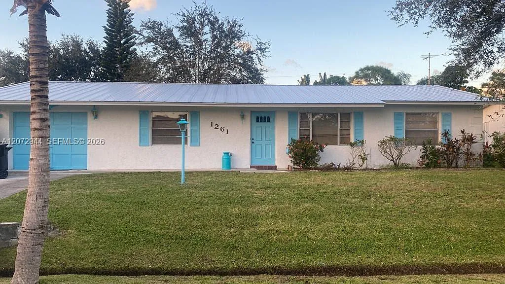 South Port St Lucie Unit — Photo 2