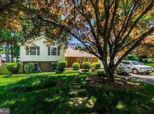 3317 Pathway Ct, Falls Church, VA 22042