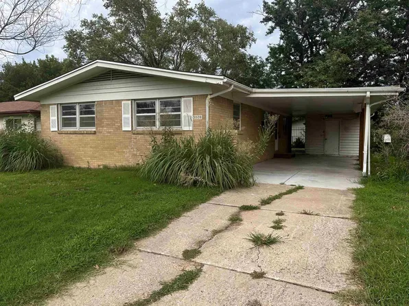 3028 S Everett St, Wichita, KS 67217
