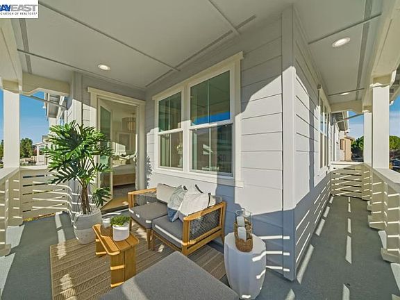 4th image of 4844 Las Positas Rd