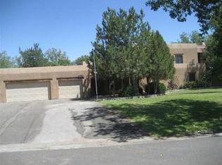 7504 Camino Del Rio NW, Albuquerque, NM 87114