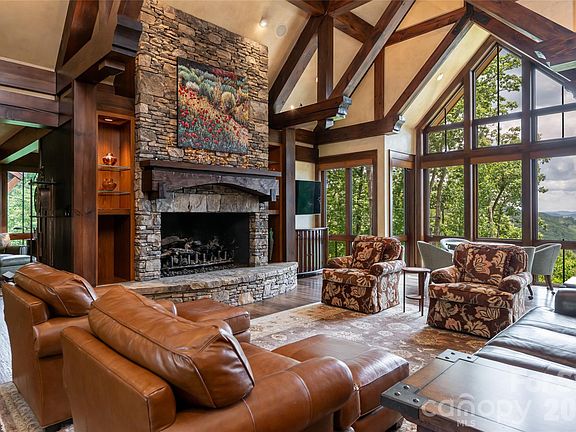 2nd image of 383 Eagle Ridge Rd