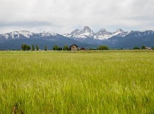 2373 Daydream Dr, Tetonia, ID 83452