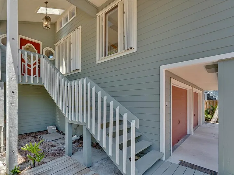 4051 Shell Rd — Photo 4