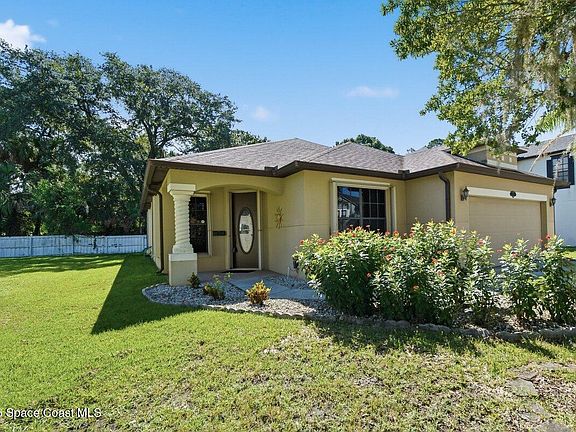 2nd image of 594 Dryden Cir