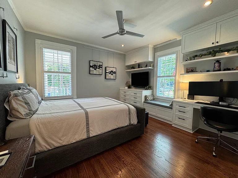 140 Short St SE — Photo 28