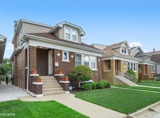 5848 W School St, Chicago, IL 60634
