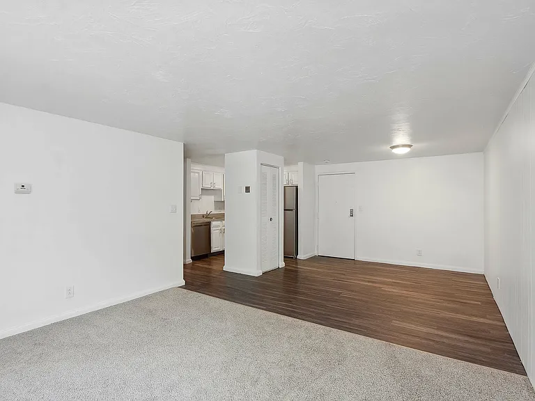 ReNew Taunton Apartment Collection — Photo 15