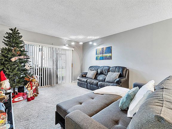 5th image of 4152 NW 90th Avenue #106