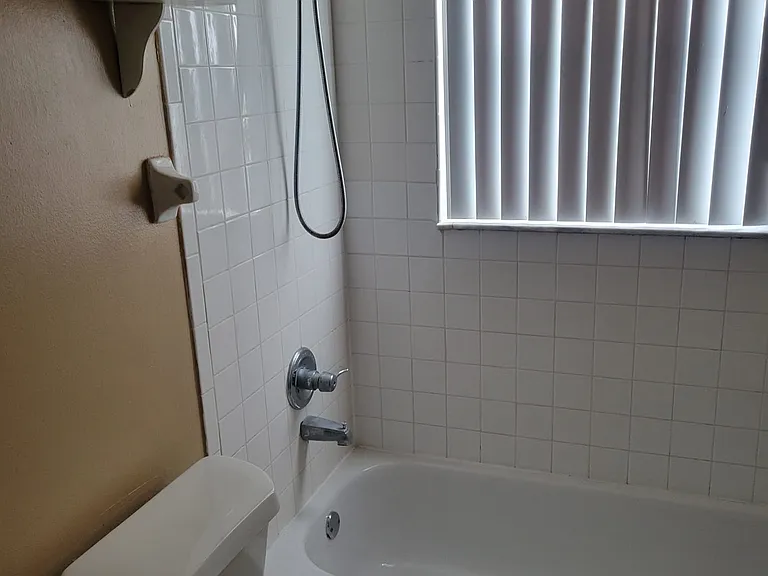 2109 Cattleman Dr — Photo 9
