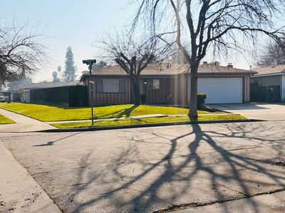1833 W Pico Ave, Fresno, CA, 93705