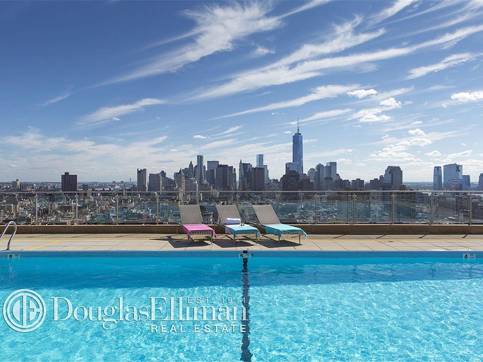 1st image of 300 Mercer St APT 21G