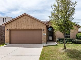 2720 Triangle Leaf Dr, Keller, TX 76244