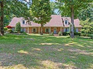 207 Airport Rd, Waverly, TN 37185