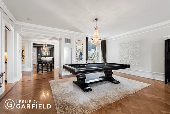 Sold by Leslie J. Garfield | media 2
