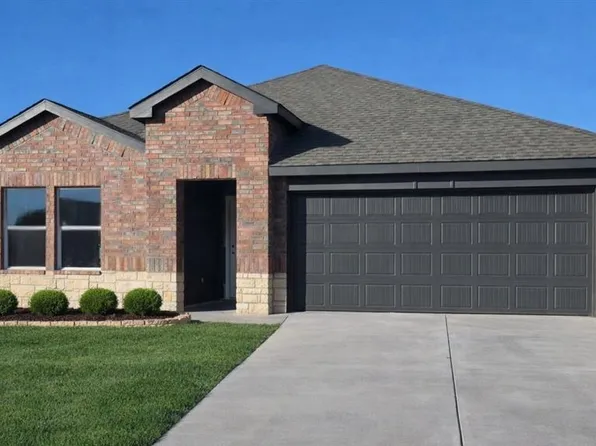 925 S Bear Ln, Mustang, OK 73064