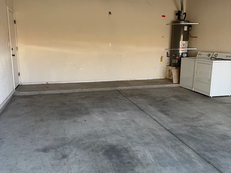 4405 Cave Primrose Ct SE — Photo 18