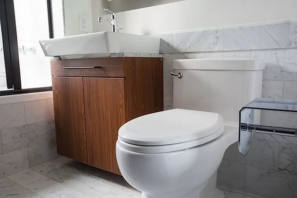 Rented by Living Room NY Corp | media 41