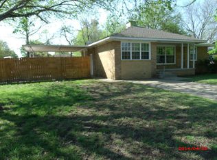 421 N Kelker St, Holdenville, OK 74848