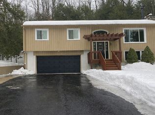 33 Harbor Ln, Harbor Springs, MI 49740