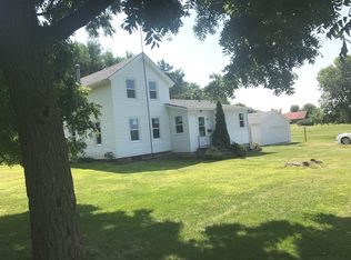 410 S Union St, Newark, IL 60541