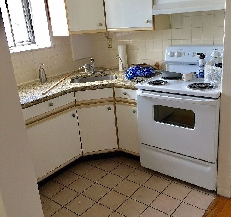 1st image of 4321 Astoria Blvd APT 2A