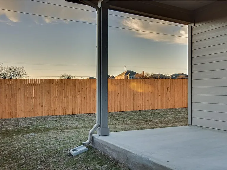 309 Naset Dr — Photo 34
