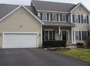 112 Butternut Dr, Niskayuna, NY 12309