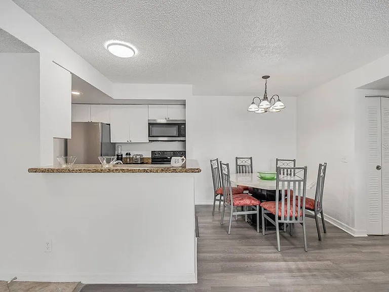 582 Good Life Way — Photo 10