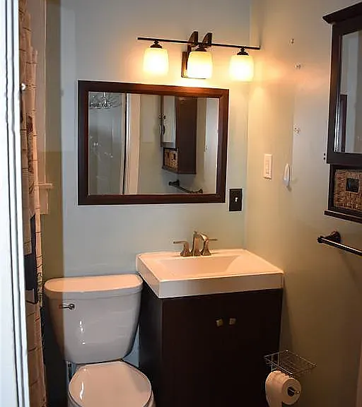 407 1/2 Walnut Dr — Photo 5