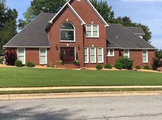 3303 Cedarhurst Dr SW, Decatur, AL 35603