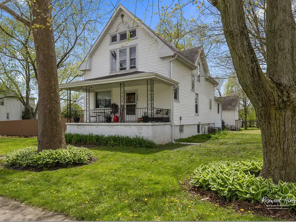 308 Dixie Hwy, Grant Park, IL 60940