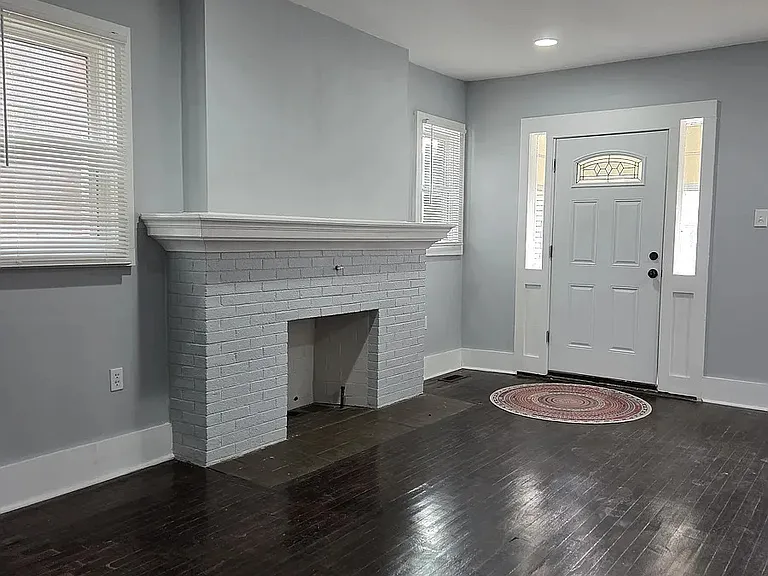 2030 Hazelwood St #1 — Photo 21