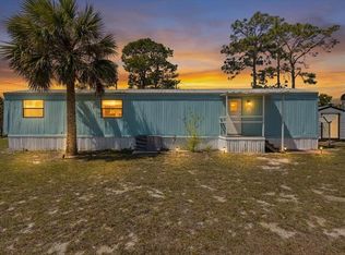 1707 Cypress St NE, Steinhatchee, FL 32359