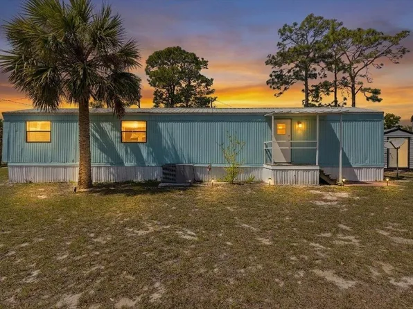 1707 Cypress St NE, Steinhatchee, FL 32359