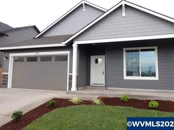 2402 W 9th Ave, Junction City, OR 97448