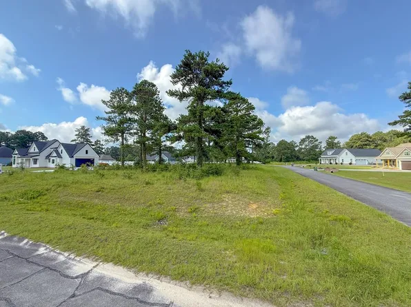 37 Will Rd, Moultrie, GA 31768