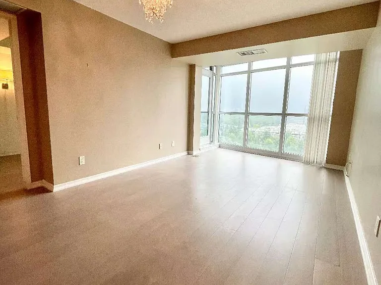 28 E Harrison Garden Blvd #1001 — Photo 5