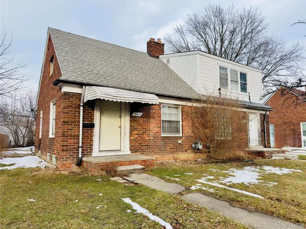 18619 Moross Rd, Detroit, MI 48224